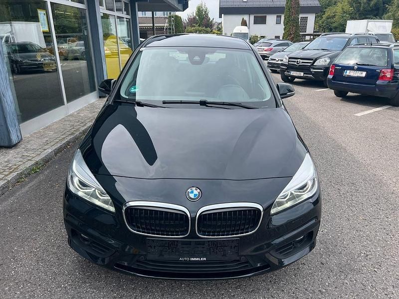 Gebraucht BMW 216 Gran Tourer 116 PS (85 kW) 2017 Schwarz Van / Kleinbus