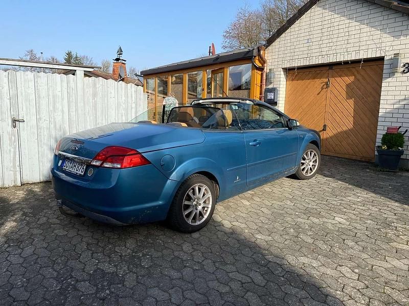 Gebraucht Ford Focus Cabriolet Titanium 145 PS (106 kW) 2006 Cabrio