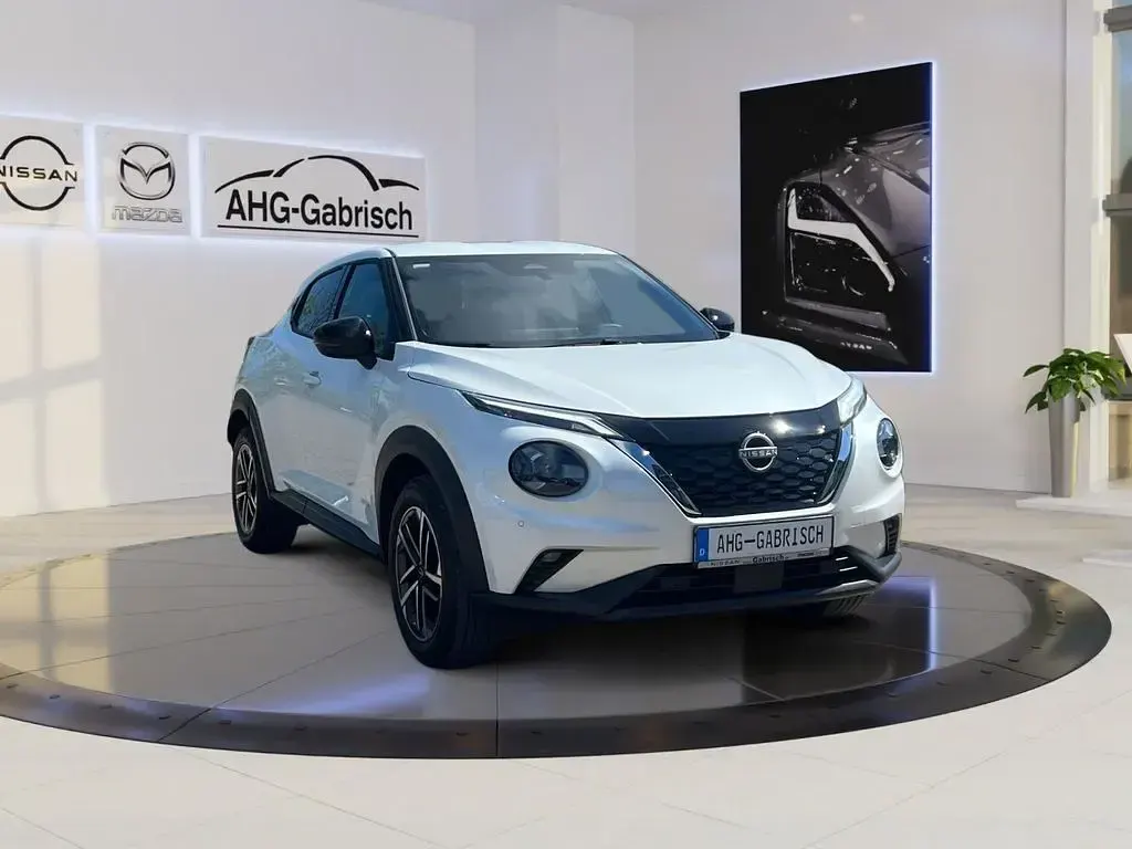 Gebraucht Nissan Juke N-Connecta 143 PS (105 kW) 2024 Weiß SUV