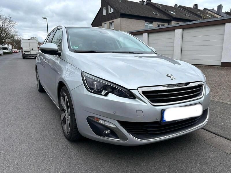 Silber Gebraucht 2015 Peugeot 308 Kombi | 5.850 € (Superpreis) - Bild 1/4