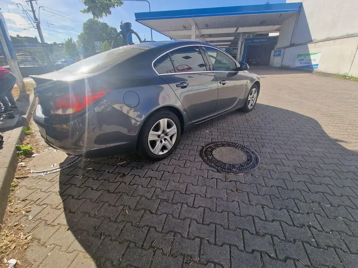 Gebraucht Opel Insignia 250 PS (183 kW) 2011 Grau Limousine
