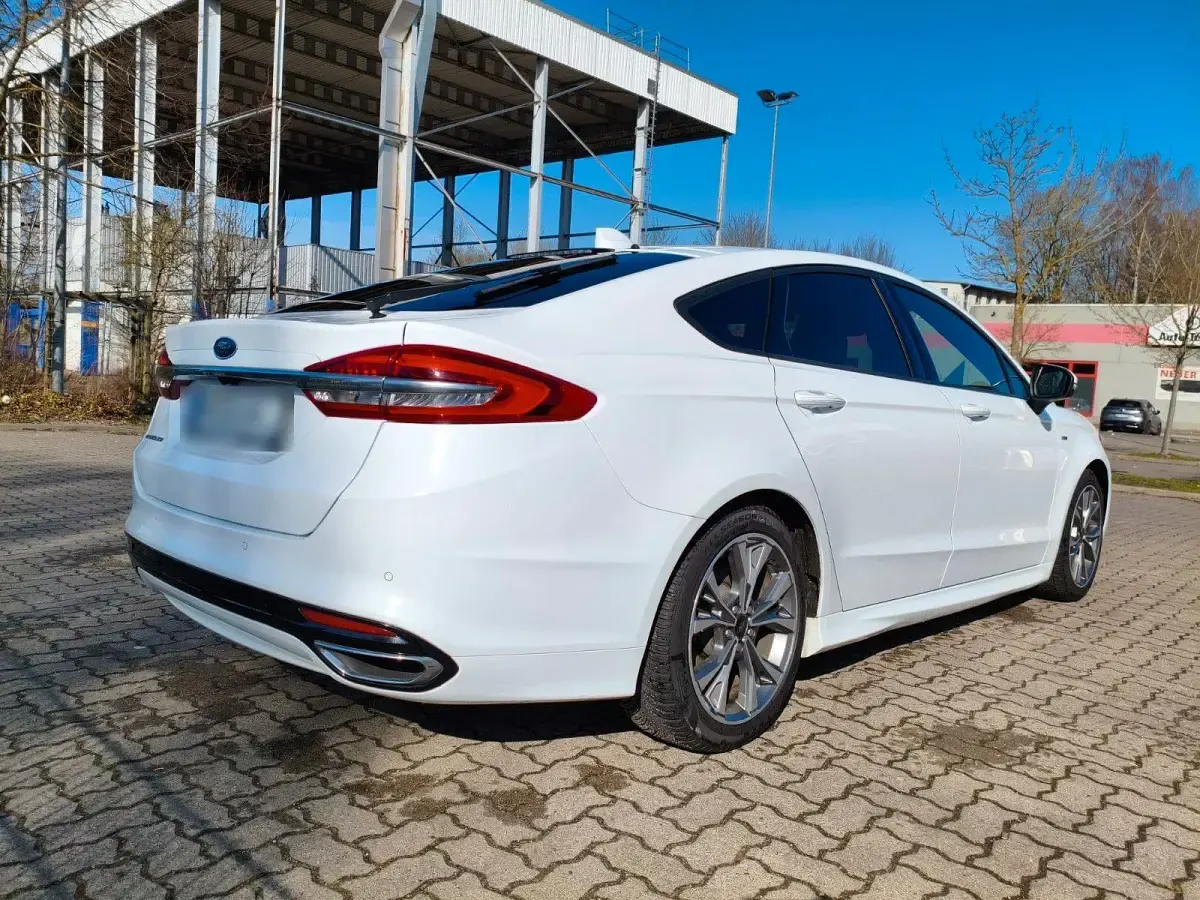 Gebraucht Ford Mondeo ST-Line 190 PS (139 kW) 2021 Weiß Limousine