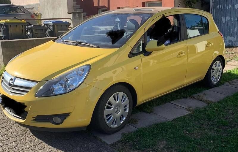 Gelb Gebraucht 2009 Opel Corsa Edition Limousine | 2.900 € (Fairer Preis) - Bild 1/4
