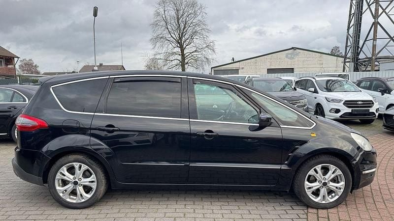 Gebraucht Ford S-MAX Titanium 200 PS (147 kW) 2015 Schwarz Van / Kleinbus