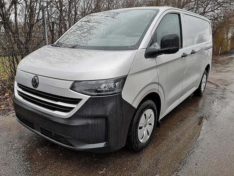 Neu VW T7 100 kW (136 PS) 2026 Light grey metallic Van