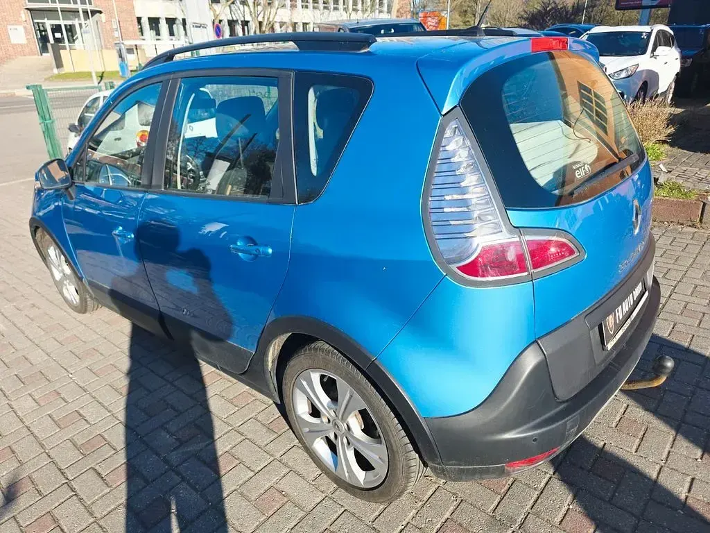 Gebraucht Renault Scénic III Initiale Paris 116 PS (85 kW) 2014 Blau Van / Kleinbus