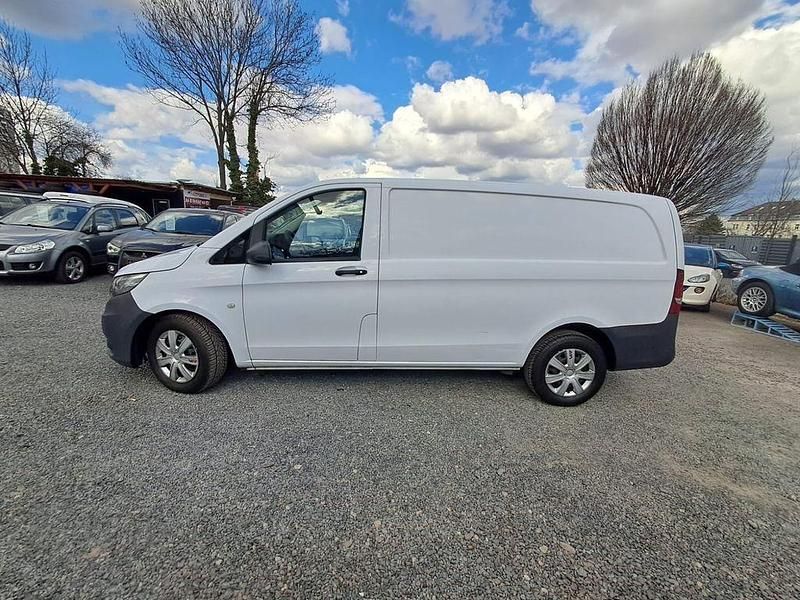 Gebraucht Mercedes Vito 114 PS (83 kW) 2014 Weiß Van