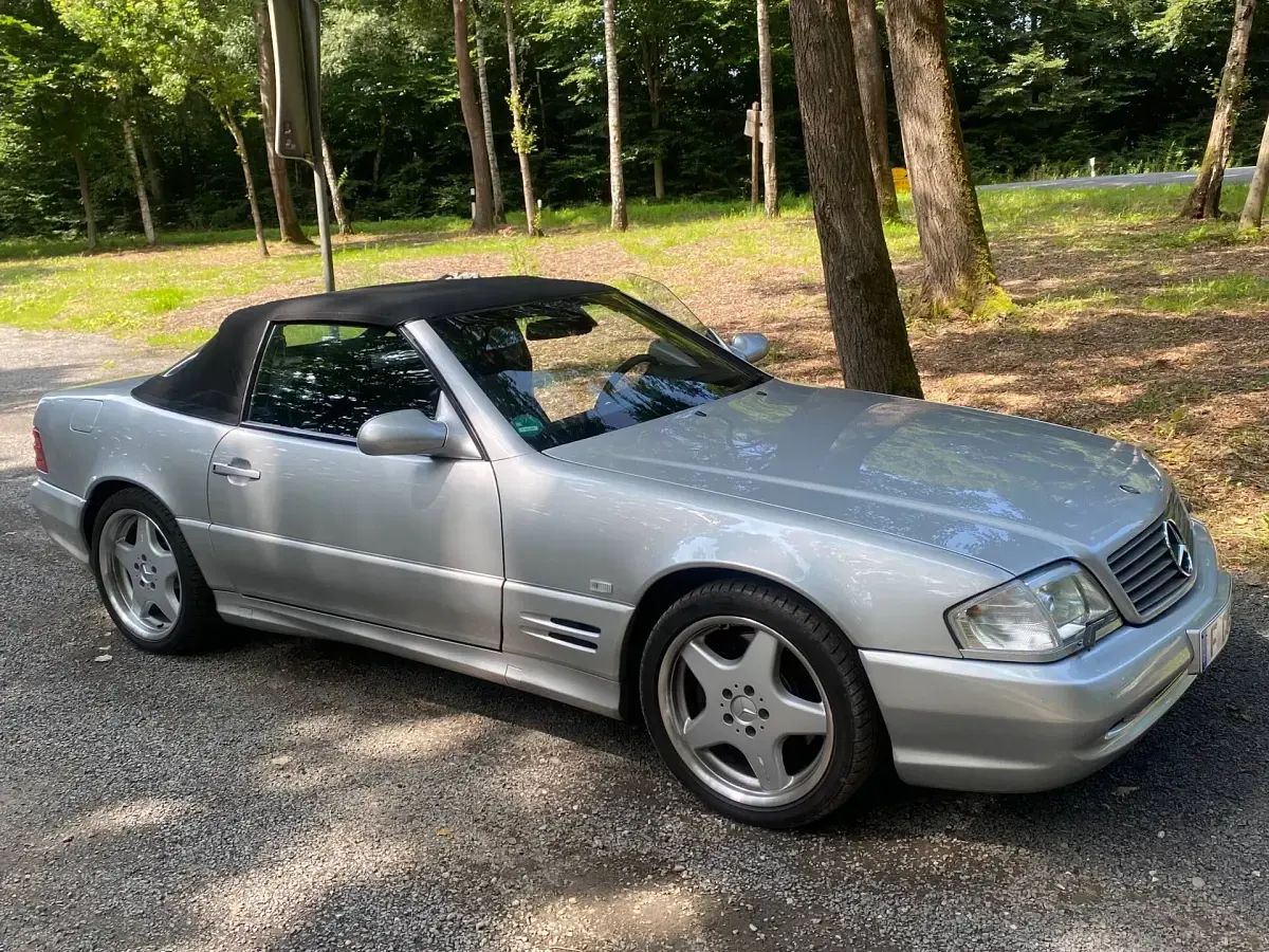 Gebraucht Mercedes SL500 306 PS (225 kW) 2000 Silber Cabrio