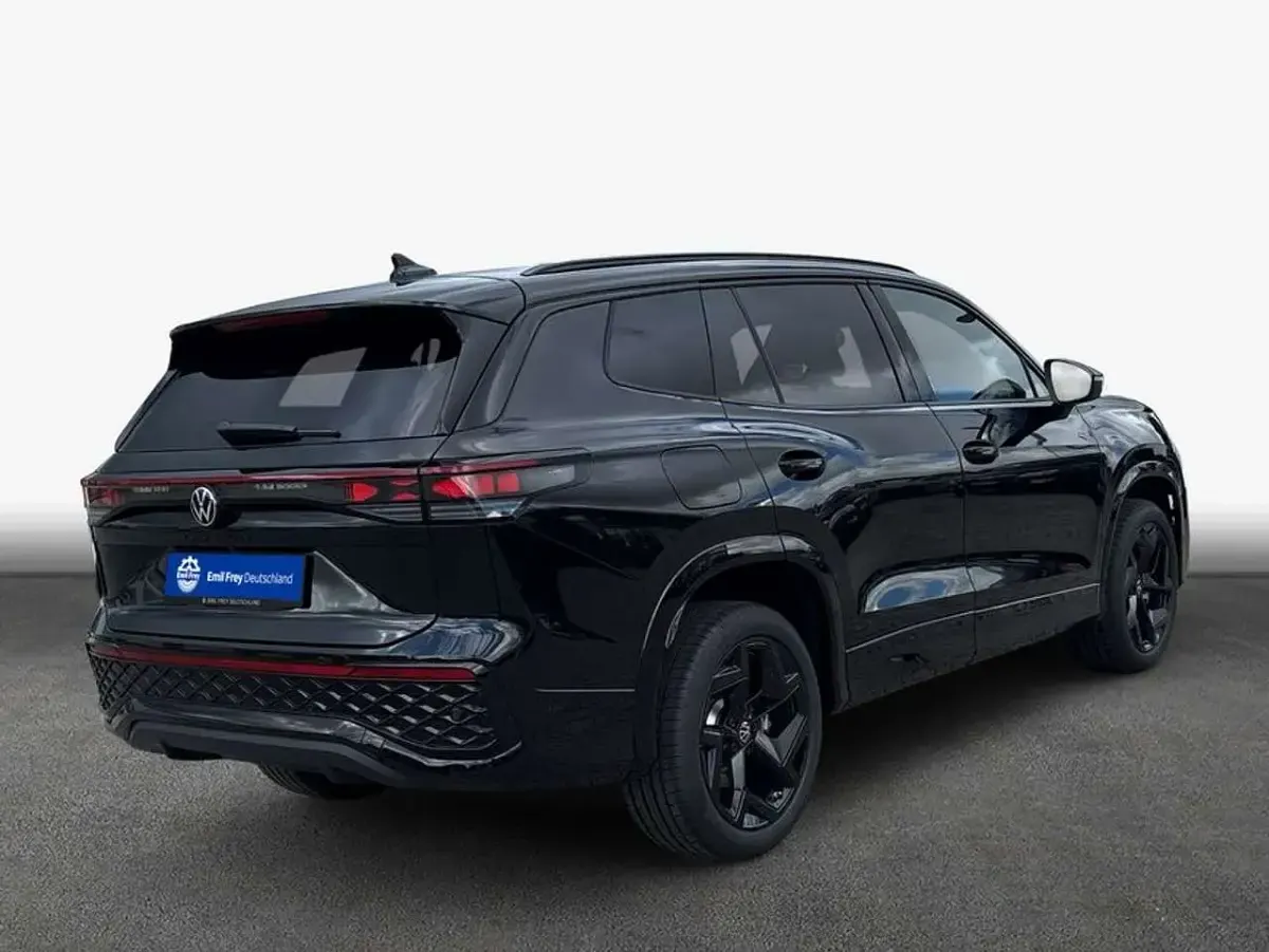 Neu VW Tayron R-line 150 PS (110 kW) 2026 Grenadillschwarz metallic SUV