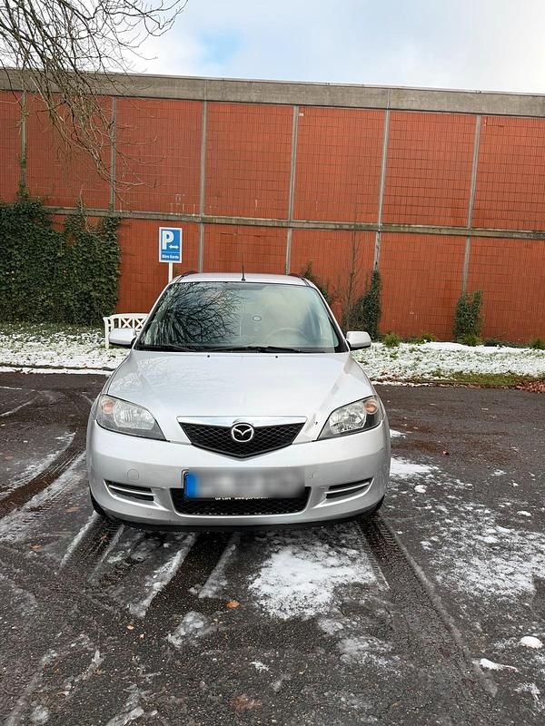 Gebraucht 2004 Mazda 2 Kombi | 1.000 € (Guter Preis) - Bild 1/4