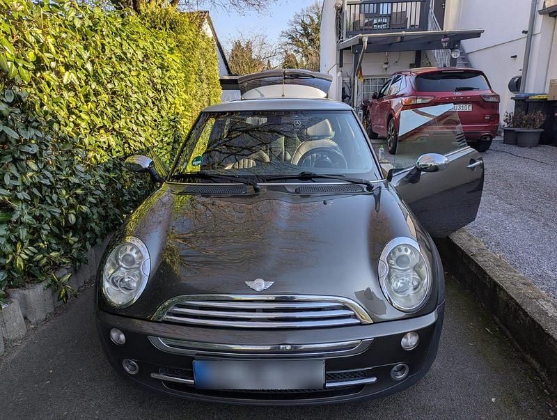 Gebraucht Mini Cooper 115 PS (84 kW) 2006 Silber Kleinwagen