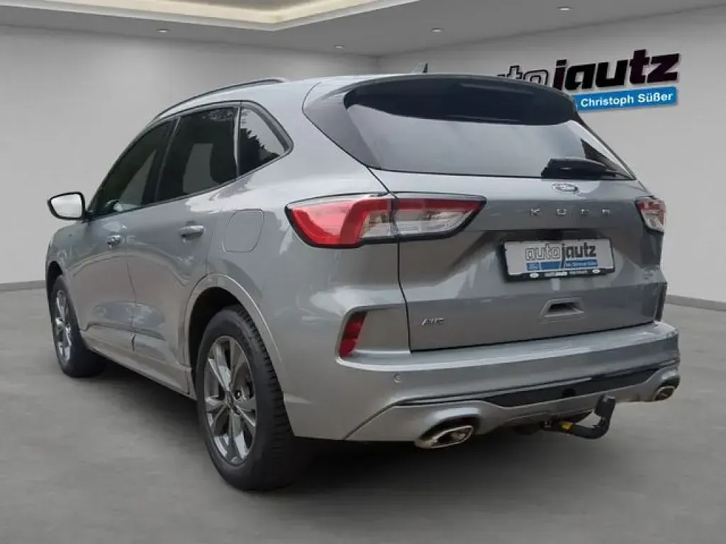 Gebraucht Ford Kuga ST-Line X 190 PS (139 kW) 2021 Solar silver (metallic) SUV