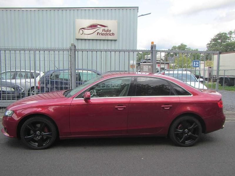 Gebraucht Audi A4 Ambiente 211 PS (155 kW) 2009 Granatrot perleffekt Limousine