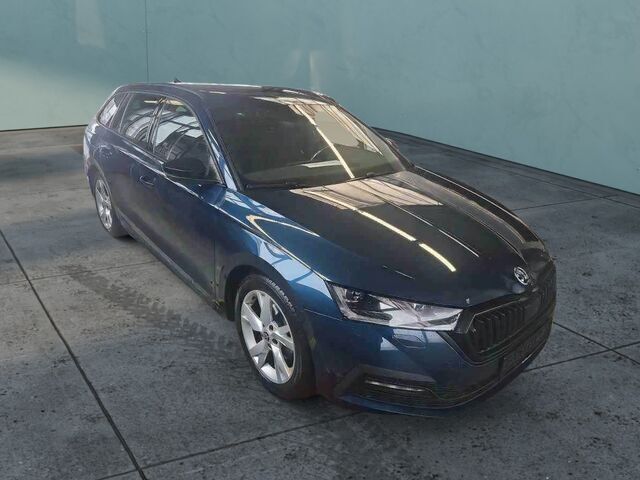 Blau Gebraucht 2021 Skoda Octavia Style Kombi | 21.000 € (Etwas zu teuer) - Bild 1/2