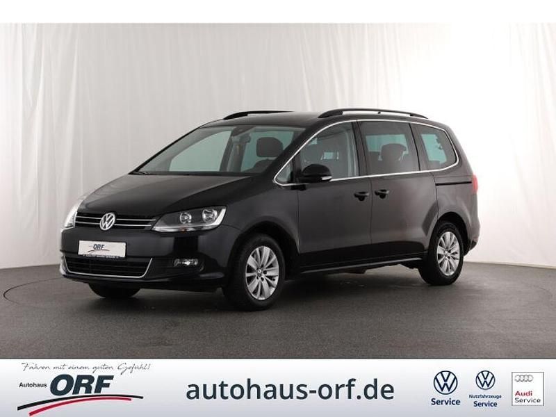 Schwarz Gebraucht 2019 VW Sharan Comfortline Van / Kleinbus | 24.750 € (Etwas zu teuer) - Bild 1/4