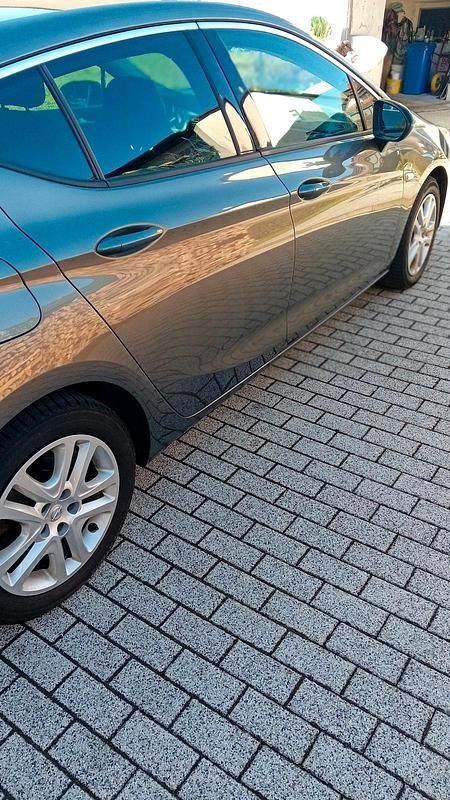 Gebraucht Opel Astra Ultimate 150 PS (110 kW) 2019 Grau Limousine