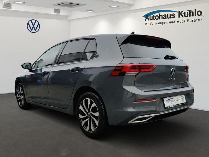 Gebraucht VW Golf VII Active 150 PS (110 kW) 2021 Grau Kleinwagen