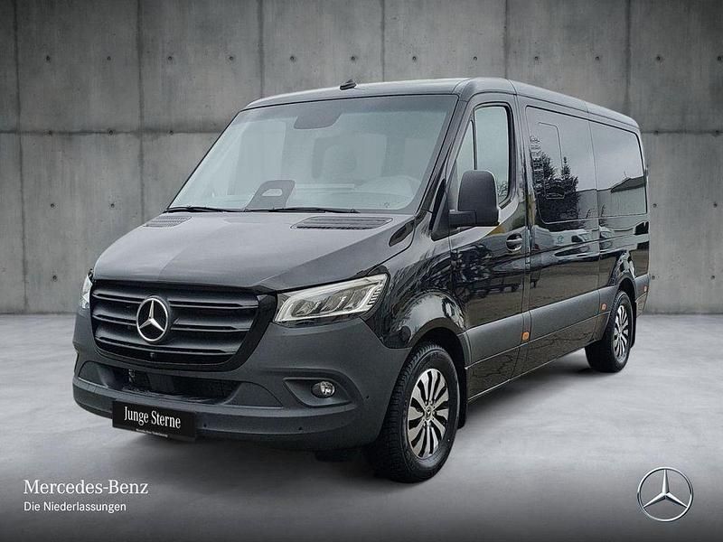 Gebraucht Mercedes Sprinter 190 PS (139 kW) 2025 Schwarz Van