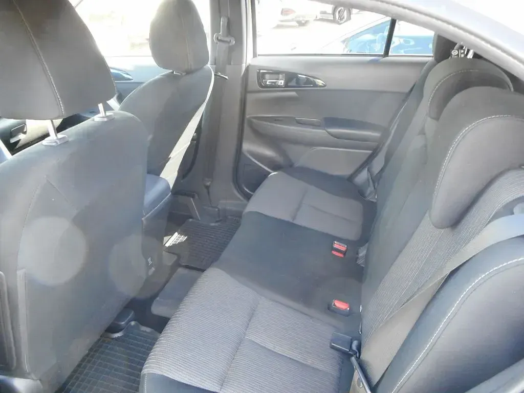 Gebraucht Mitsubishi Eclipse Cross Basis 98 PS (72 kW) 2022 Weiß SUV