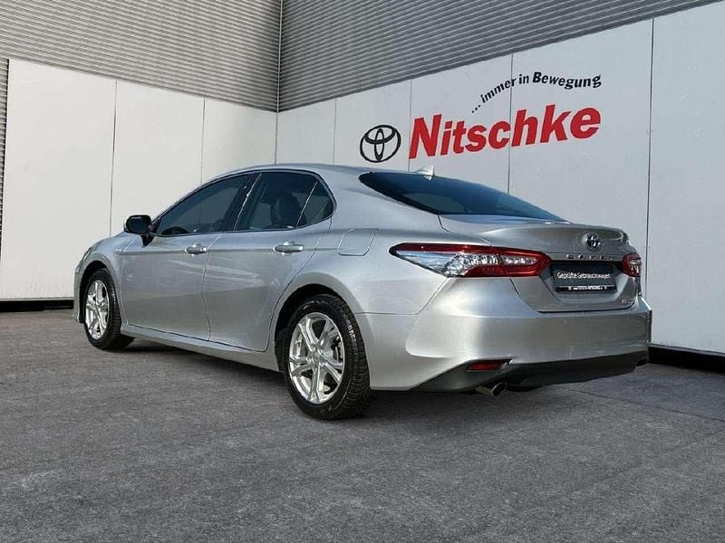 Gebraucht Toyota Camry Executive 218 PS (160 kW) 2019 Silver metallic Limousine