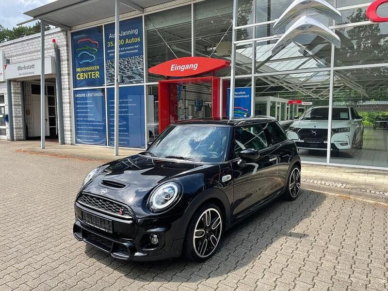 Schwarz Gebraucht 2020 Mini Cooper Kleinwagen | 23.490 € (Fairer Preis) - Bild 1/4