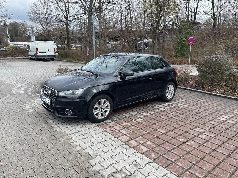 Gebraucht Audi A1 S-Line 122 PS (89 kW) 2011 Schwarz Kleinwagen