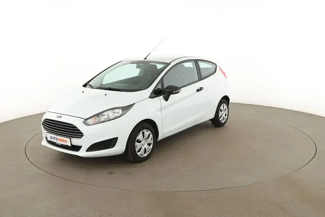 Gebraucht Ford Fiesta Ambiente 75 PS (55 kW) 2015 Kleinwagen