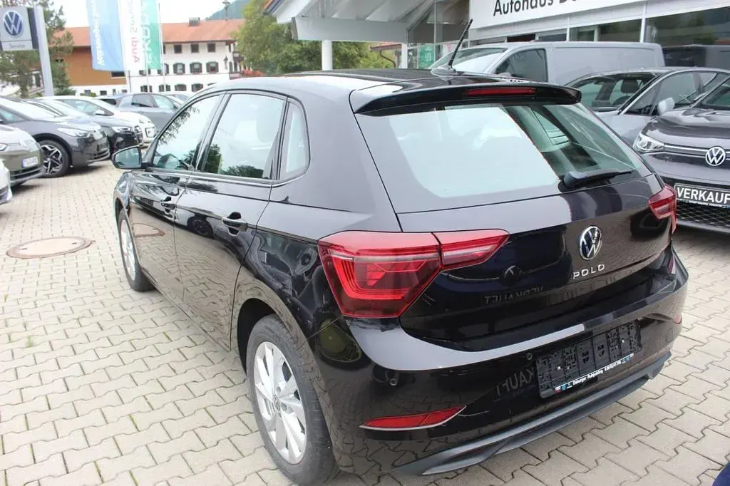 Gebraucht VW Polo Style 95 PS (69 kW) 2025 Schwarz Kleinwagen