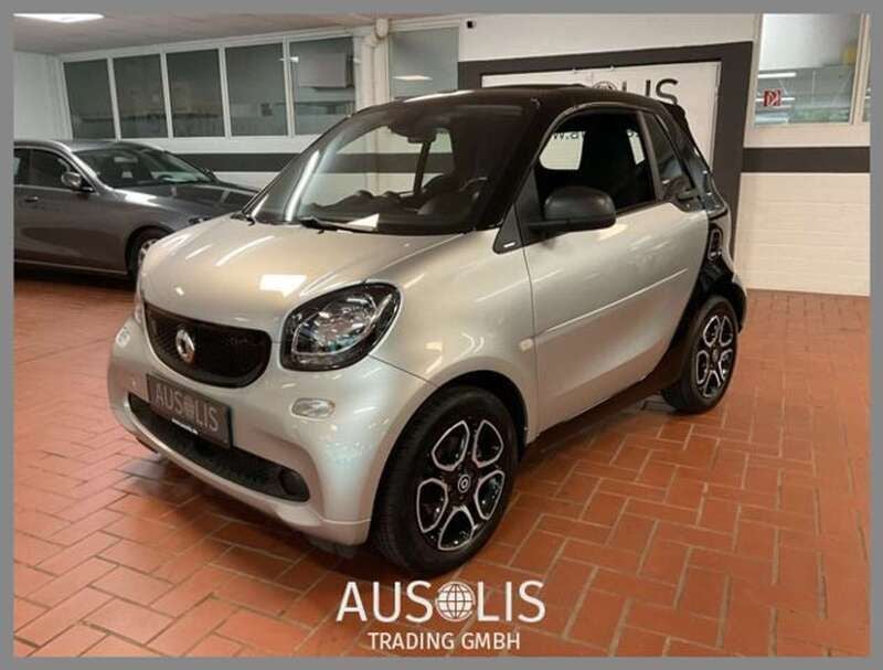 Silber (schwarz/silber) Gebraucht 2018 Smart ForTwo Electric Drive Cabrio | 8.790 € (Fairer Preis) - Bild 1/4