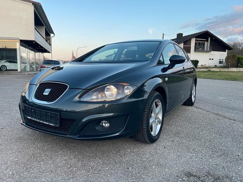 Gebraucht Seat Leon Ecomotive 125 PS (91 kW) 2011 Grau Kleinwagen