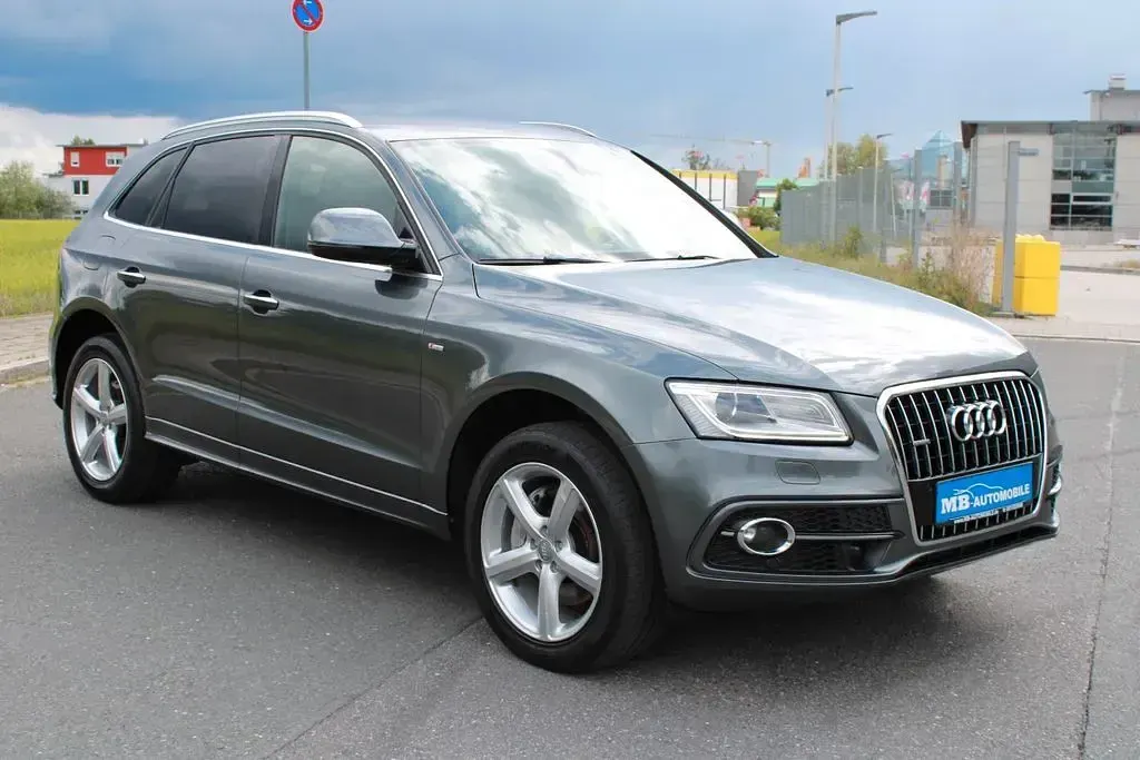 Gebraucht Audi Q5 S-Line 258 PS (189 kW) 2015 Grau SUV