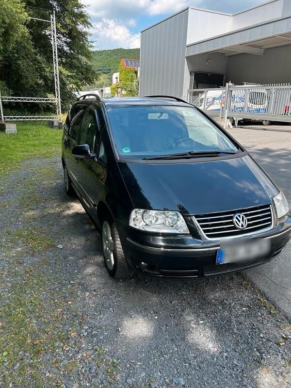 Schwarz Gebraucht 2009 VW Sharan Van / Kleinbus | 7.500 € - Bild 1/4