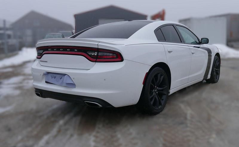 Gebraucht Dodge Charger 296 PS (217 kW) 2015 Weiß Limousine