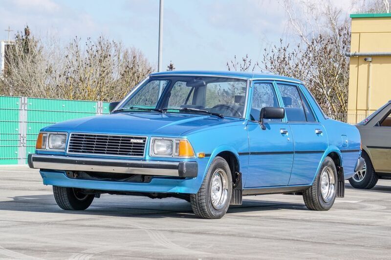 Blau Gebraucht 1980 Mazda 626 Limousine | 9.876 € - Bild 1/4