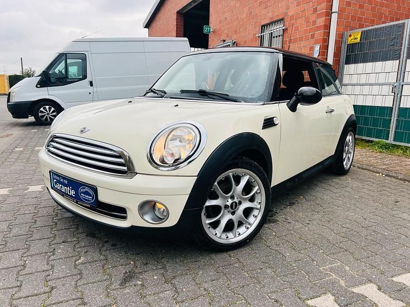 Gebraucht Mini Cooper Coupé 120 PS (88 kW) 2010 Weiß Coupé