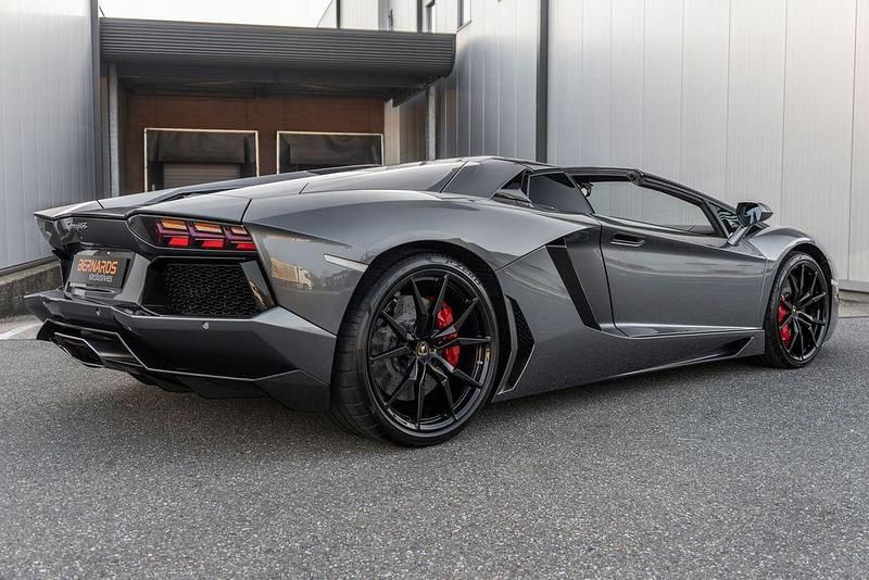 Gebraucht Lamborghini Aventador 700 PS (514 kW) 2015 Grau Cabrio