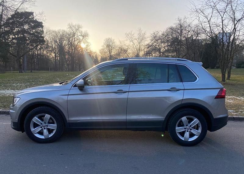 Gebraucht VW Tiguan Join 150 PS (110 kW) 2019 Silber SUV