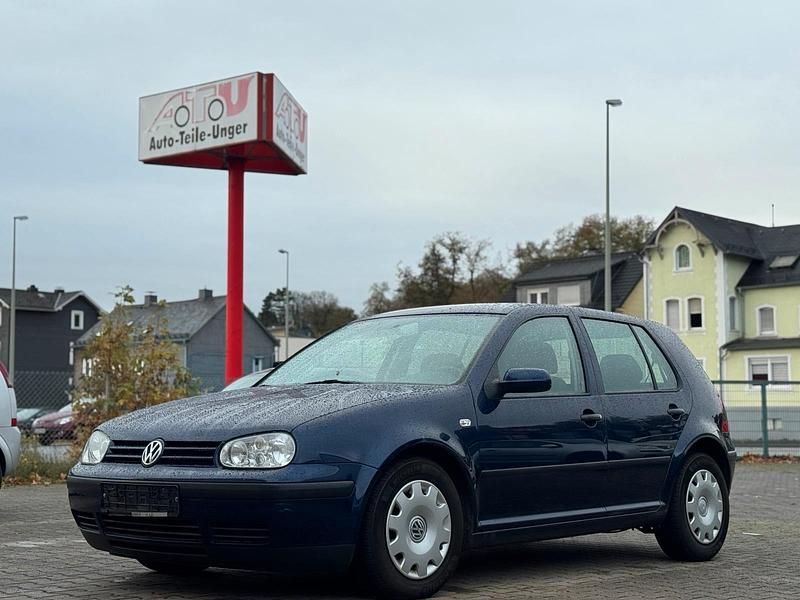 Blau Gebraucht 1999 VW Golf Limousine | 2.899 € (Fairer Preis) - Bild 1/4