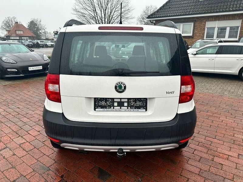 Gebraucht Skoda Yeti Easy 105 PS (77 kW) 2014 Weiß SUV