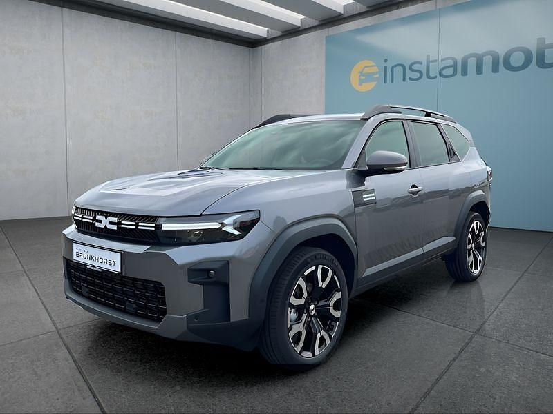 Grau Gebraucht 2025 Dacia Bigster SUV | 35.199 € (Etwas zu teuer) - Bild 1/4