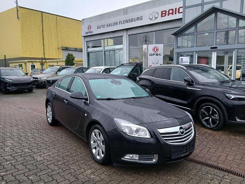 Gebraucht Opel Insignia Innovation 160 PS (117 kW) 2011 Schwarz Limousine