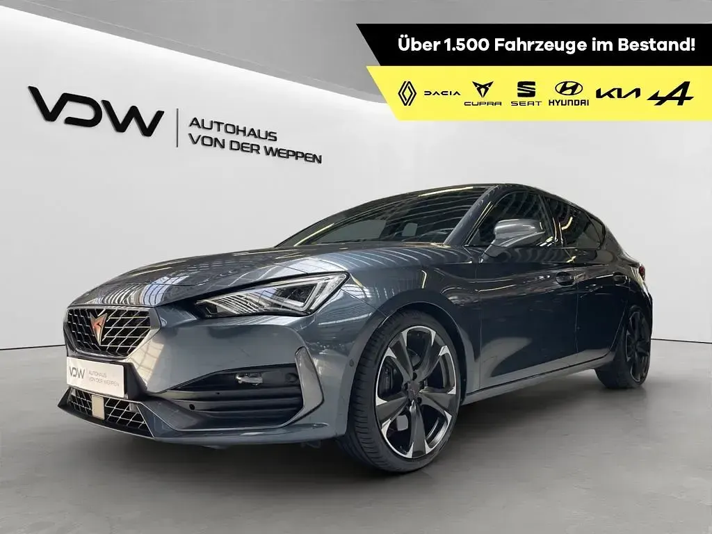 Używany Cupra Leon VZ 300 KM (220 kW) 2022 Sedan/Limuzyna