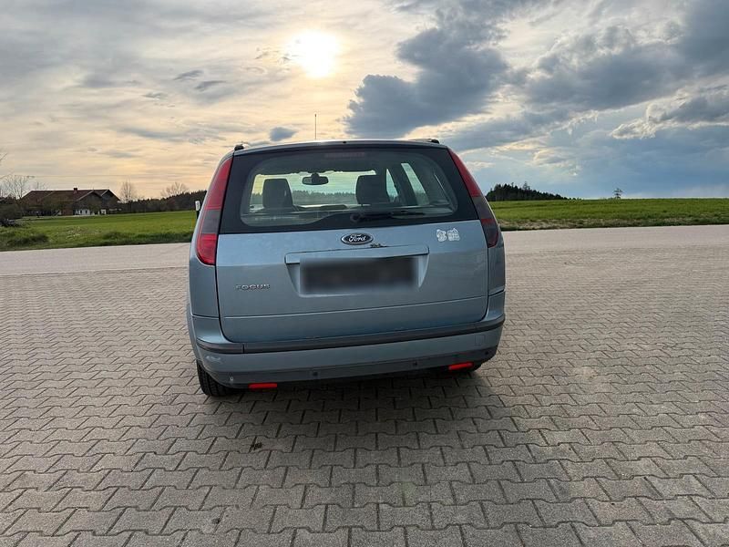 Second-hand Ford Focus 2006 Albastru Break