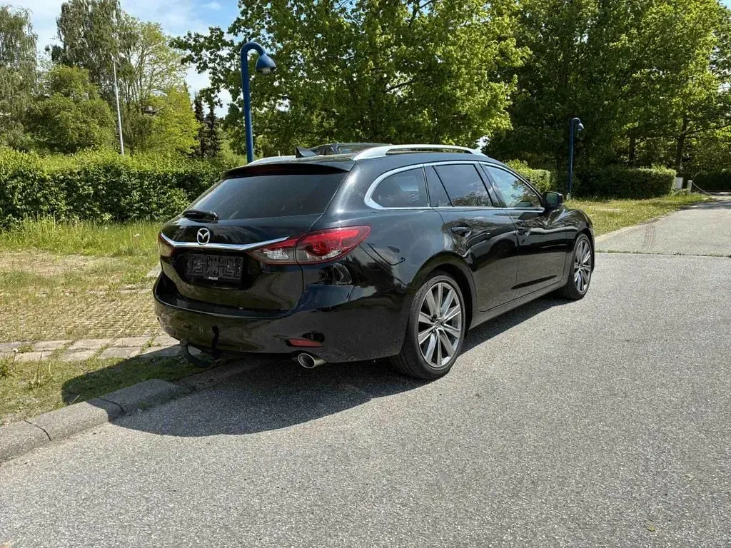 Gebraucht Mazda 6 Sports-Line 175 PS (128 kW) 2019 Schwarz Kombi
