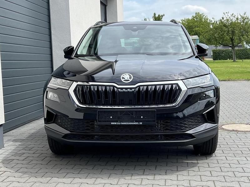 Neu Skoda Karoq Selection 150 PS (110 kW) 2026 Metallic SUV