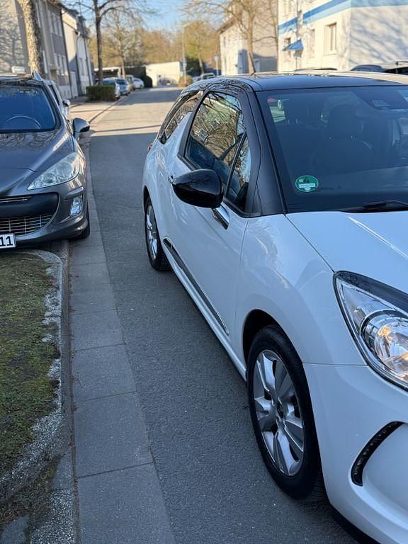 Gebraucht Citroën DS3 110 PS (80 kW) 2016 Weiß Kleinwagen