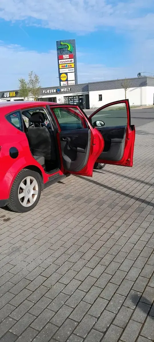 Gebraucht Seat Altea 102 PS (75 kW) 2005 Rot Van / Kleinbus