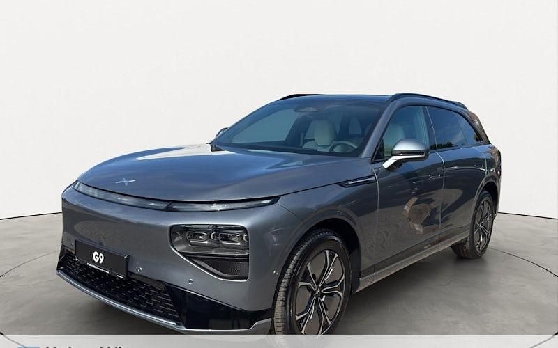Neu XPENG G9 RWD Standard Range 230 kW (313 PS) 2025 Grau SUV