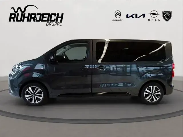 Neu Citroën Spacetourer 177 PS (130 kW) 2026 Schwarz Van / Kleinbus