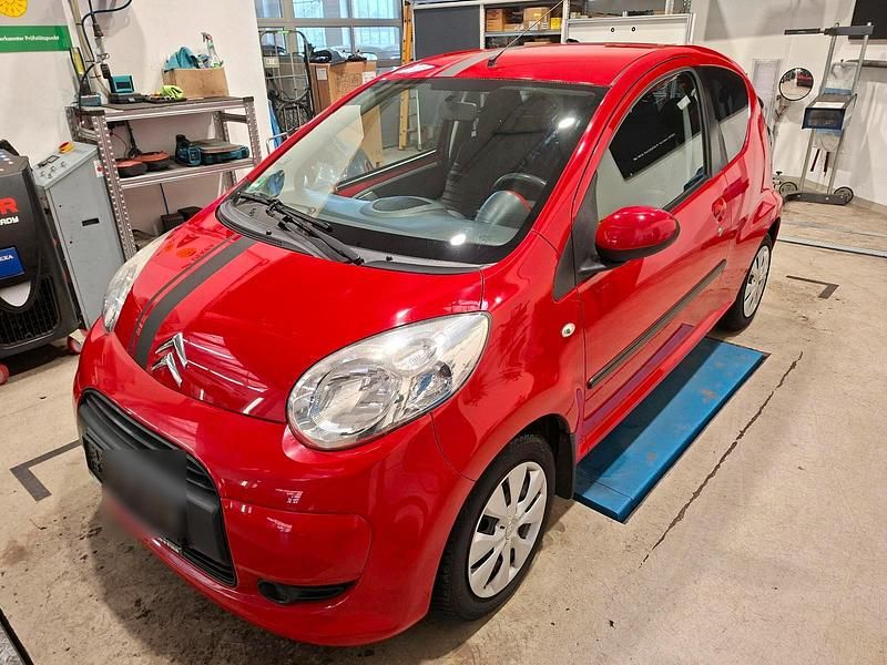 Gebraucht Citroën C1 69 PS (50 kW) 2009 Rot Kleinwagen